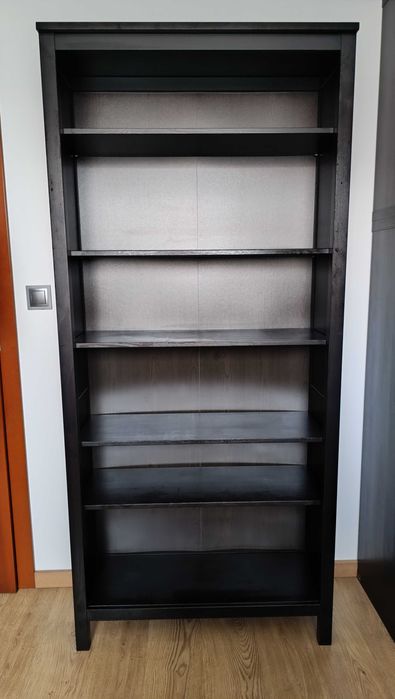 Regał Hemnes Ikea, czarny brąz, 6 półek