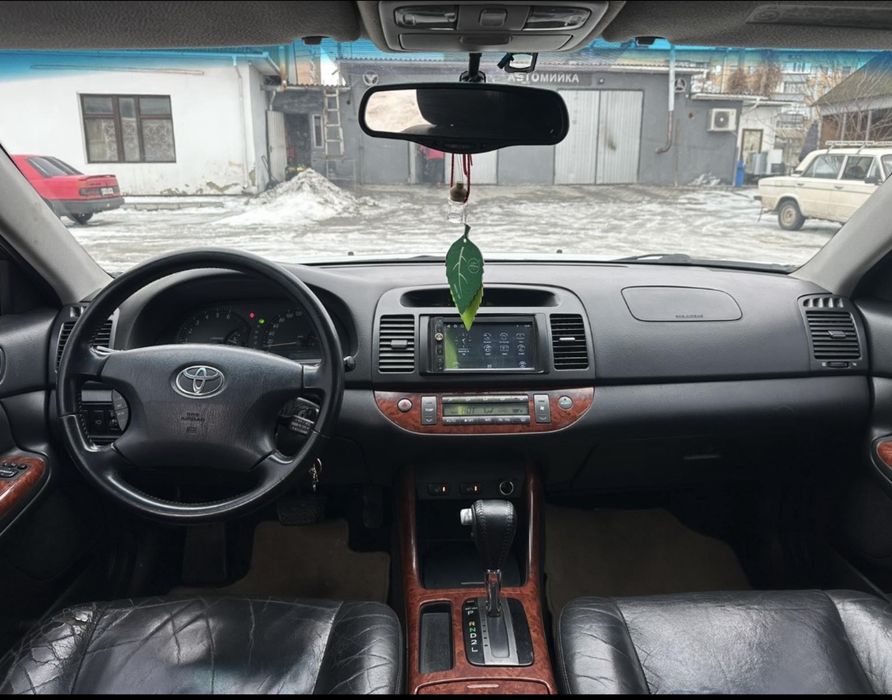 Продам Тойоту Камрі 30