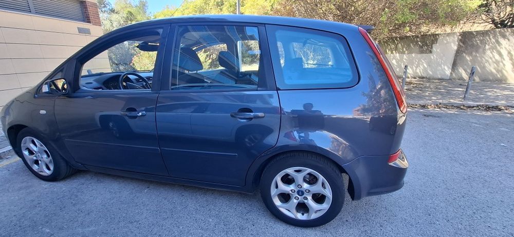 Ford C-Max Titanium Negociável