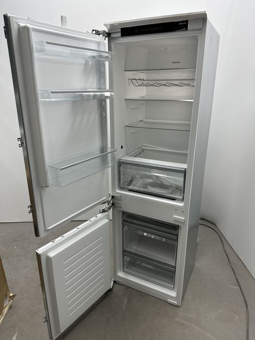 Виставка!Вбудований холодильник Miele Kd7724 e
