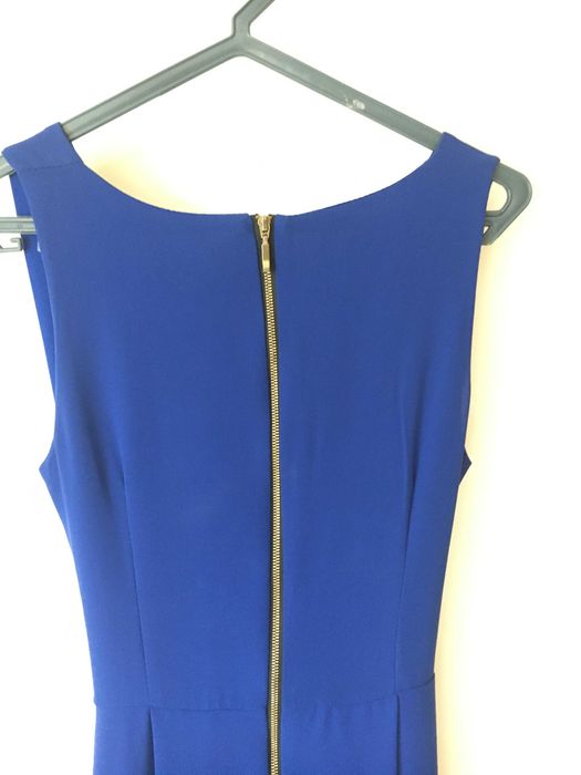 Vestido azul feminino