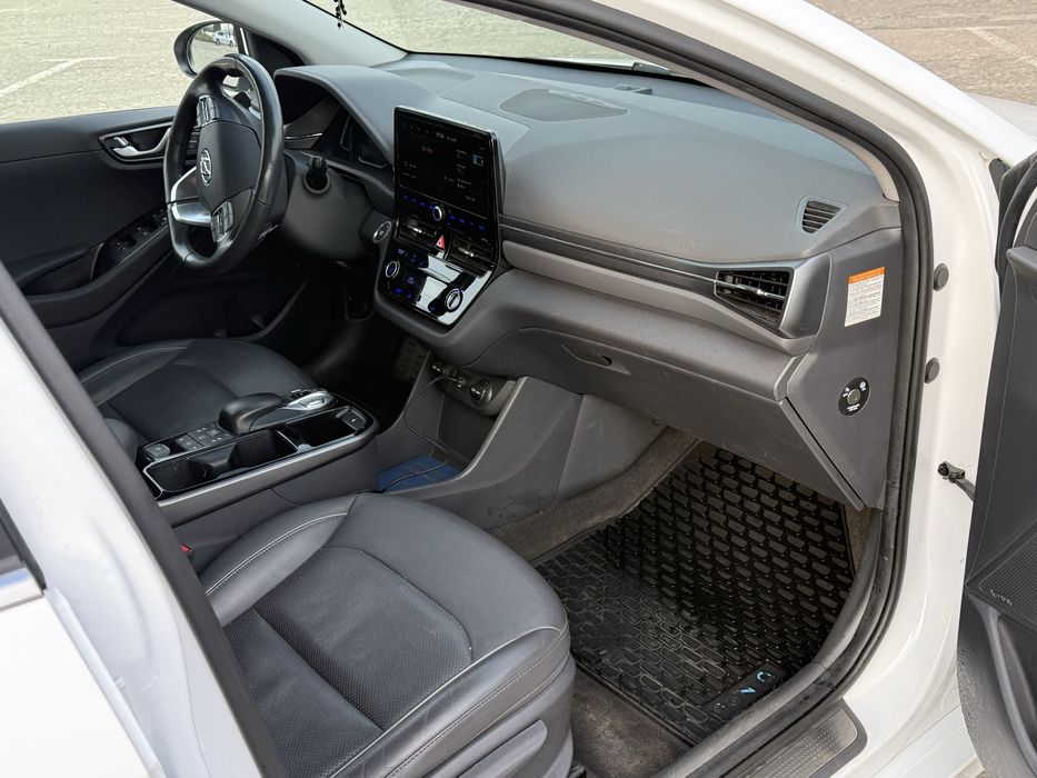 Hyundai Ioniq 2020 38.3 kwh