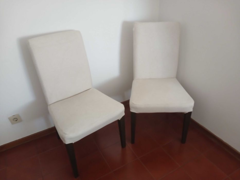 Mesa + 6 cadeiras