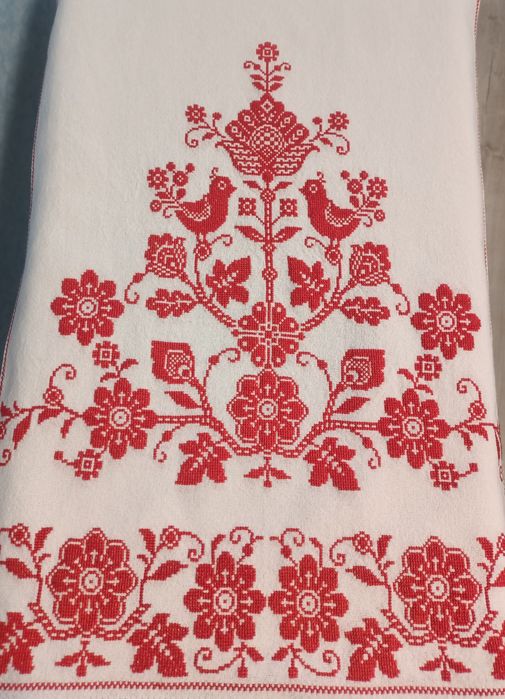 Вишитий рушник "Дерево життя"