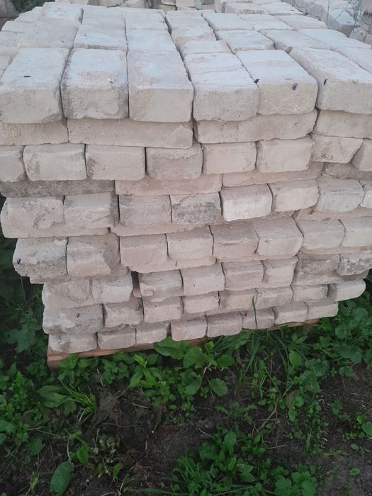 Sprzedam białą cegłę