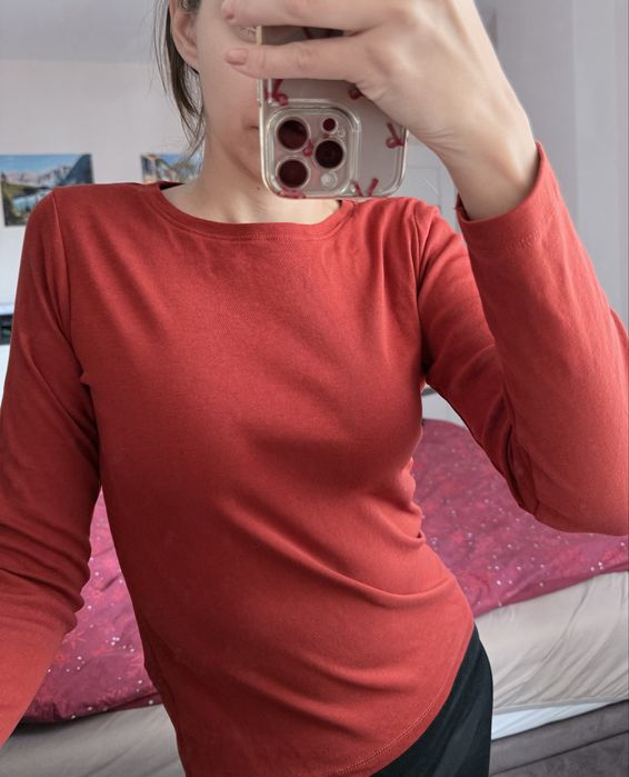 Bordowy sweterek C- neck 100% bawełna