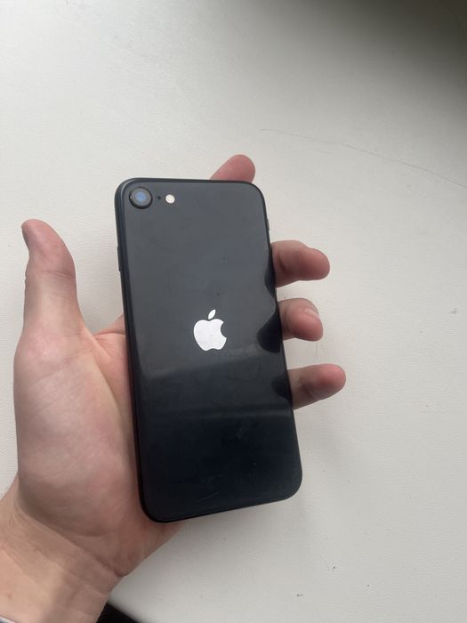 Iphone se 64 гб торг або обмін