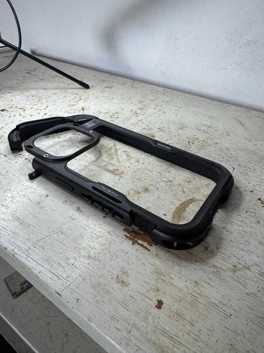 NEEWER Quick Release Cage Video Rig IPHONE 15 PRO