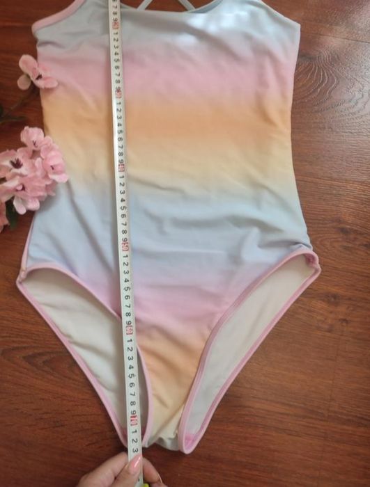 Цельный купальник женский S. Купальник для дівчинки 164- 170 см