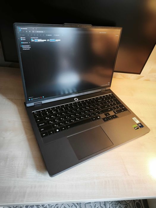 Lenovo Legion 5 16IAX10/ 16" 240Hz / 275hx, Rtx 5060, 16gb ram, 1tb ssd, 2025