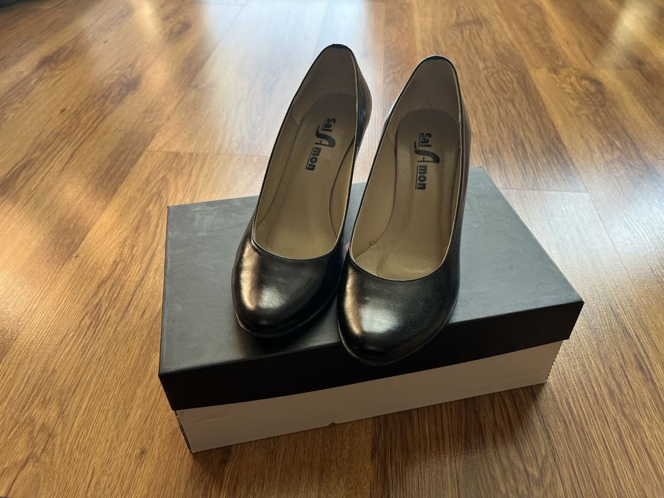 Buty ze skóry czarne