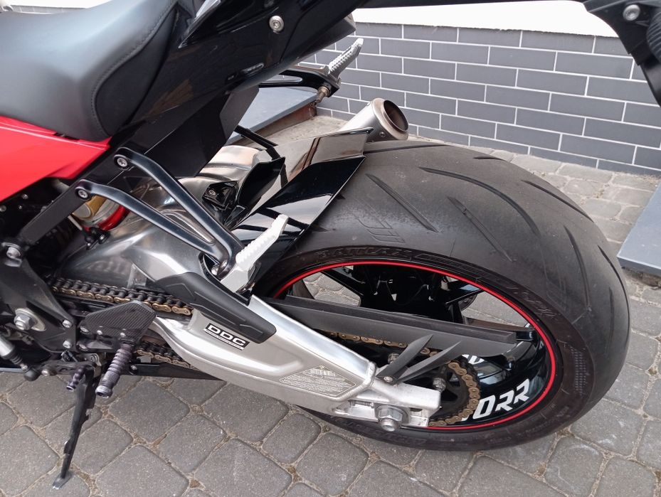 BMW s1000rr Red Black Indywidual