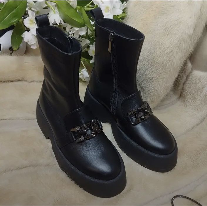 Жіночі зимові ботіночки 40р на устілку 25, 5