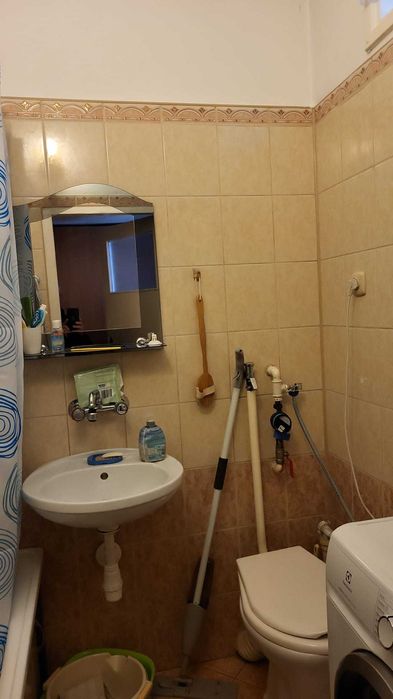 Dwa pokoje z balkonem pierwsze piętro