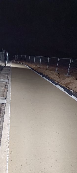 Posadzki przemyslowe garaze wiaty hale plyty