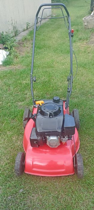 Kosiarka spalinowa Suzuki