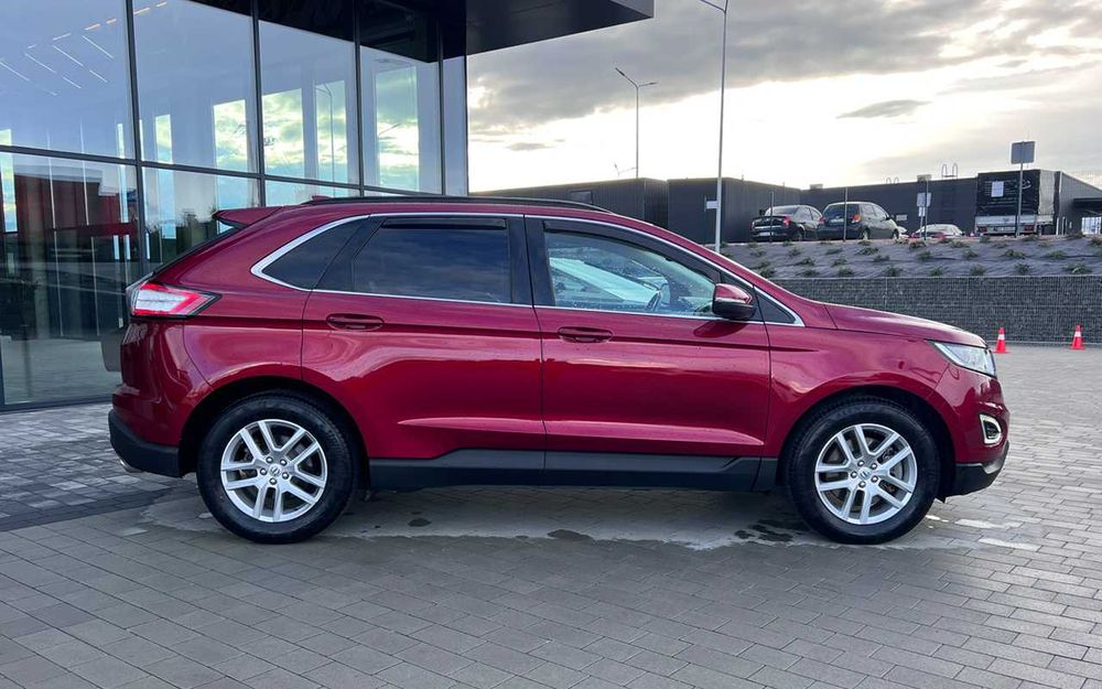 Ford Edge 2015 року