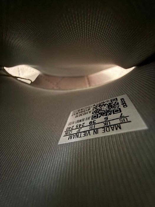 Adidas ADILETTE COMFORT - шльопанці 38 розмір