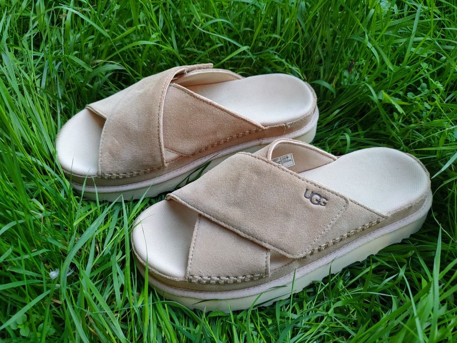 UGG Goldenstar Cross Slide BeigeТапочки шльопки жіночі