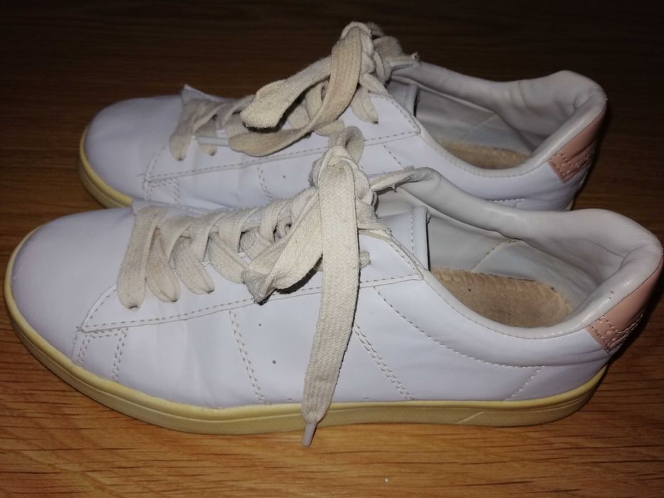 Ténis Brancos: Tam 37