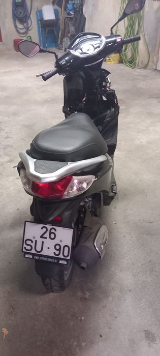 Piaggio fly 125 4T  so 5000 km