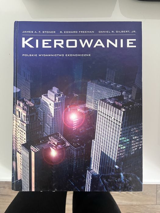 Kierowanie Stoner, Freeman, Gilbert