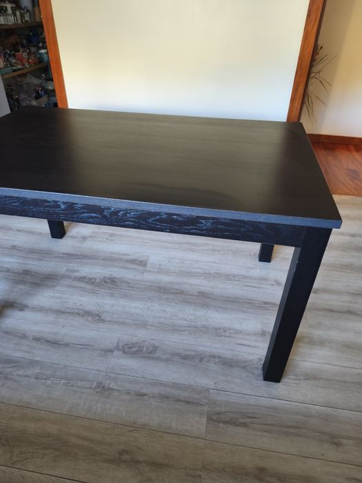 Mesa cor bangue como nova