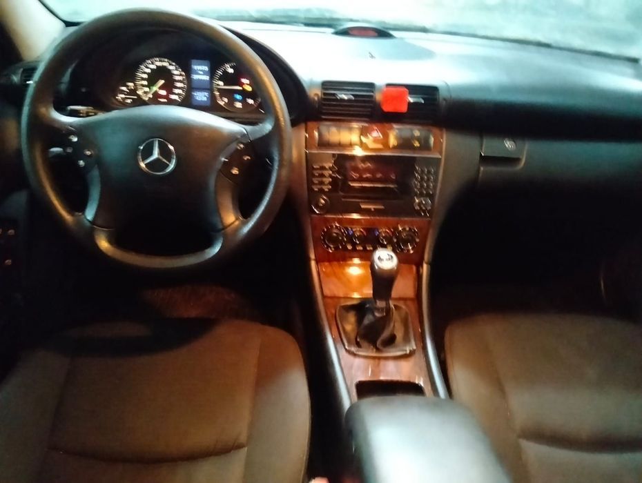 Mercedes-Benz carrinha C220 cdi 150 cv ano 2003