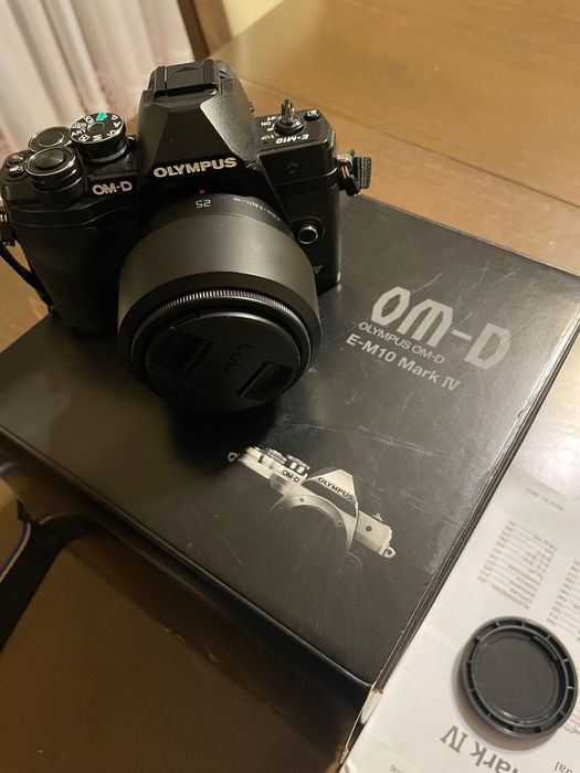 Olympus E-M10 Mark IV + Panasonic G 25mm f/1.7 IDEAŁ