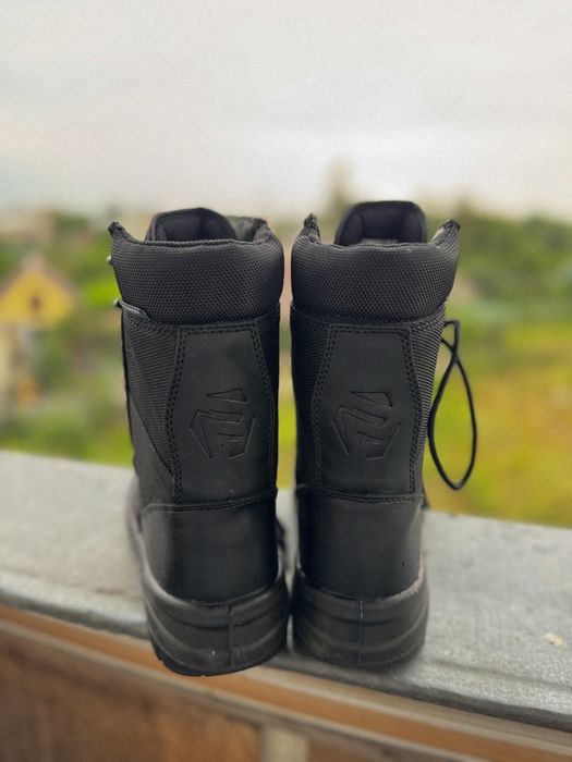 Черевики (берці) Lowa Zephyr Grom ZX07