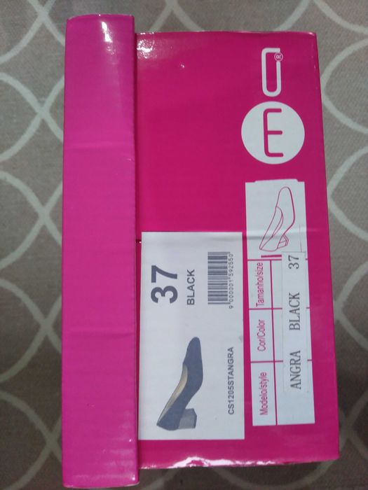 Sapatos da Manuel Alves, tamanho 37