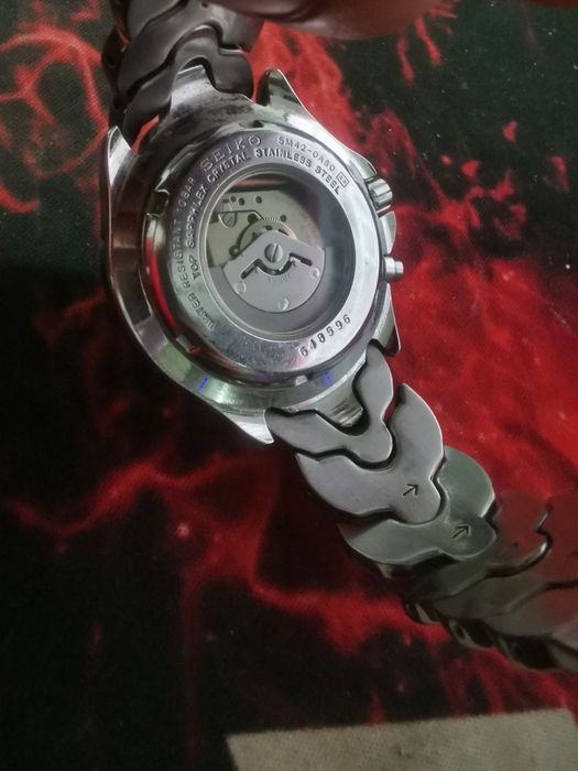 Seiko kinetic mecânico autómato