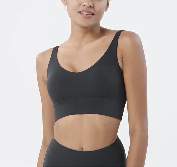 Top desportivo cinza escuro - NOVO