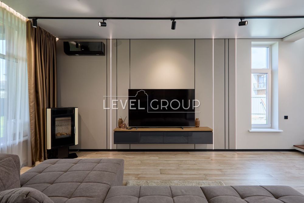 Продаж сучасного котеджу 150 м2 з ремонтом КМ Osocor House, Дарницький район, Славутич, Київ