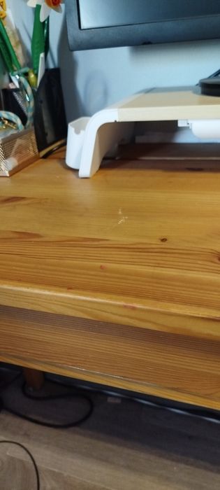 Secretária IKEA hemnes