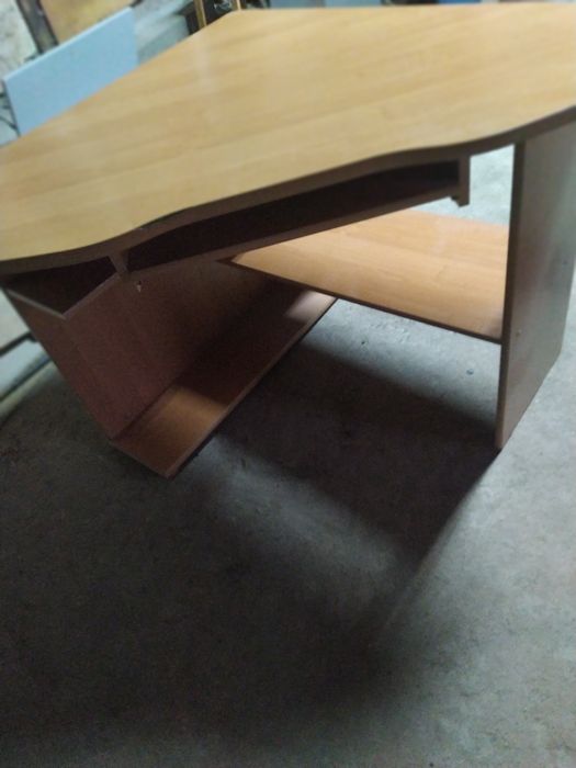 Biurko narożne solidne
