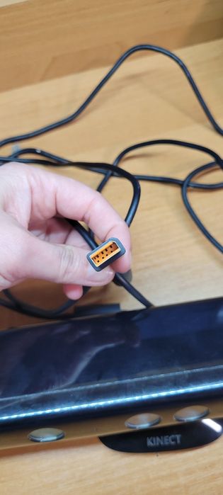 Сенсор движений Kinect  для Xb ox 360
