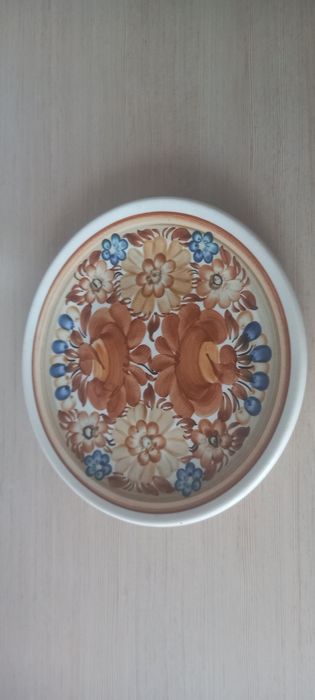 Talerz ozdobny ręcznie malowany