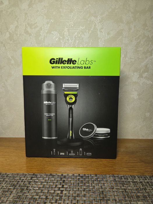 Gillette Labs набір