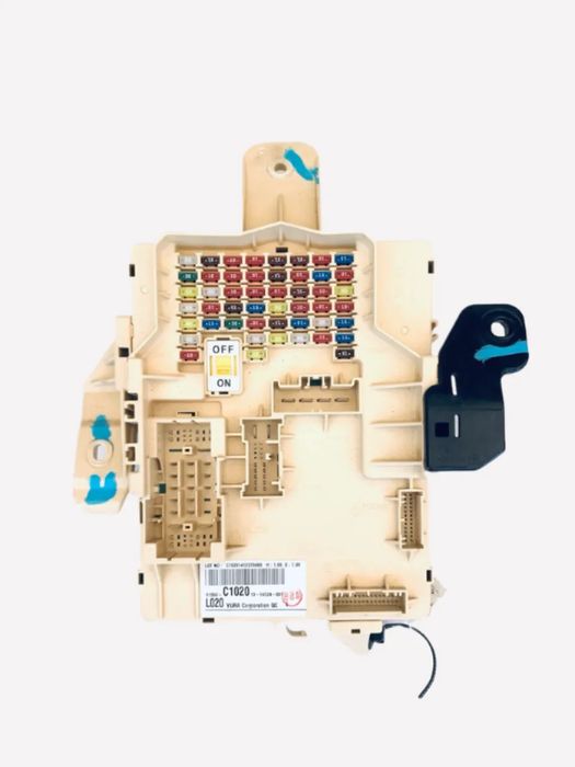 Блок запобіжників Hyundai Sonata 7 VII LF