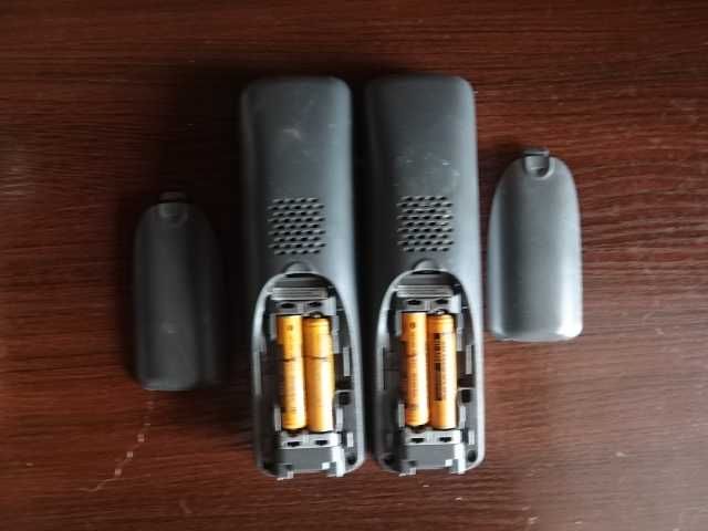 Telefon stacjonarny Panasonic baza + dodatkowa słuchawka bezprzewodowa