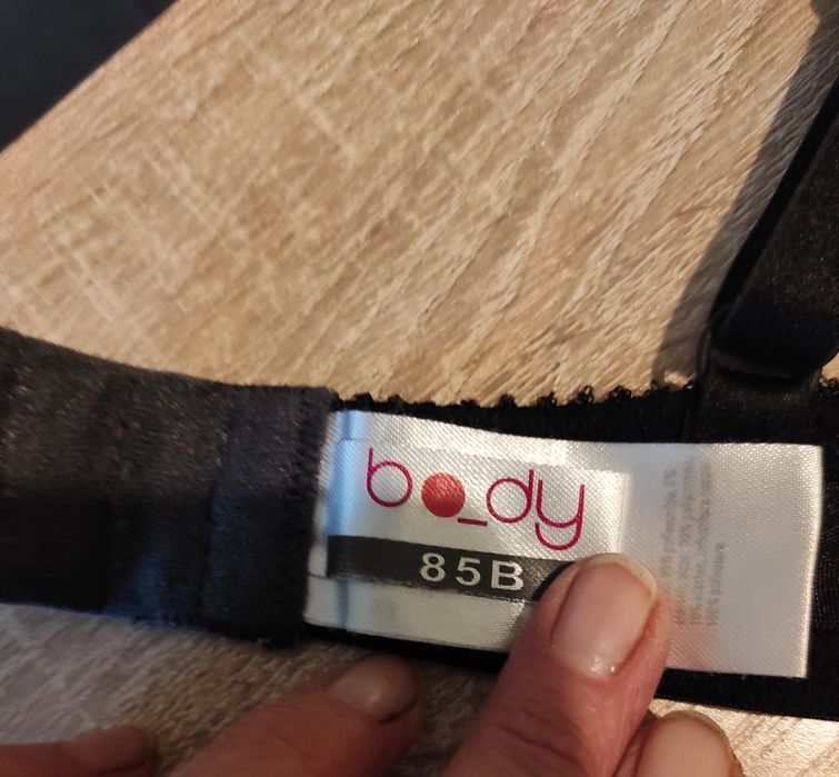 Biustonosz Body czarny rozmiar 85/C