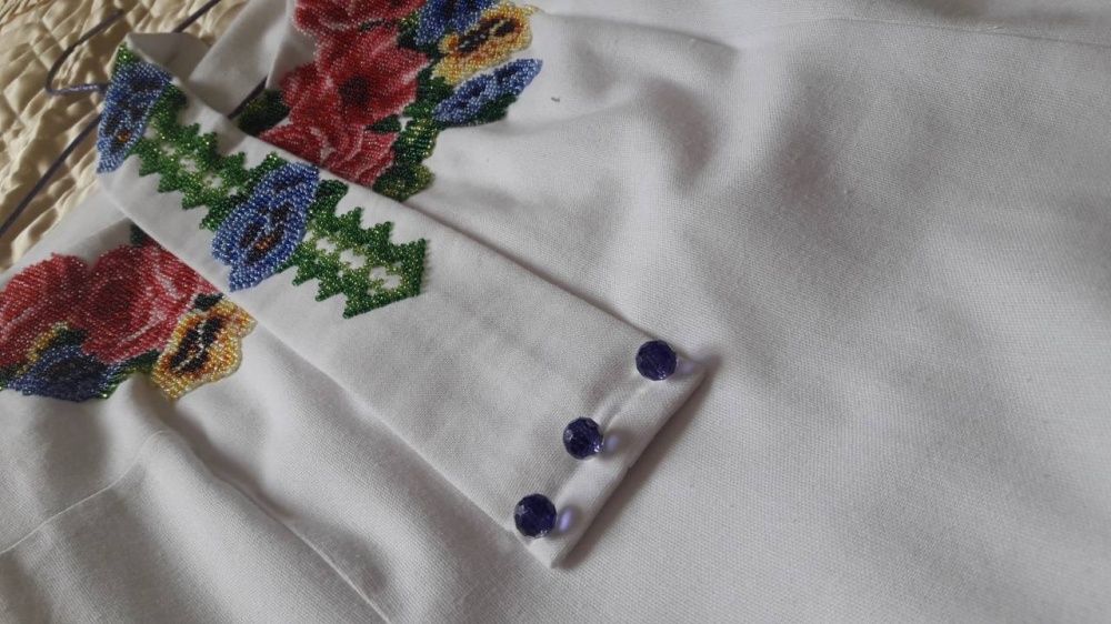 Вишите плаття сукня