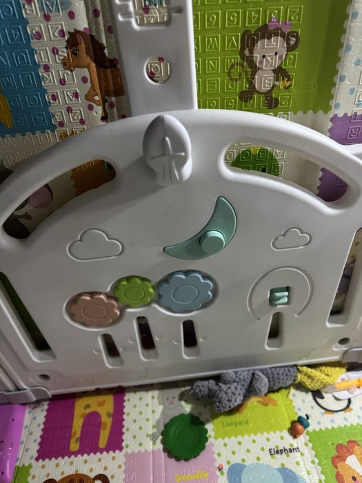 Пластиковий манеж паркан забор Огорожа для дитини