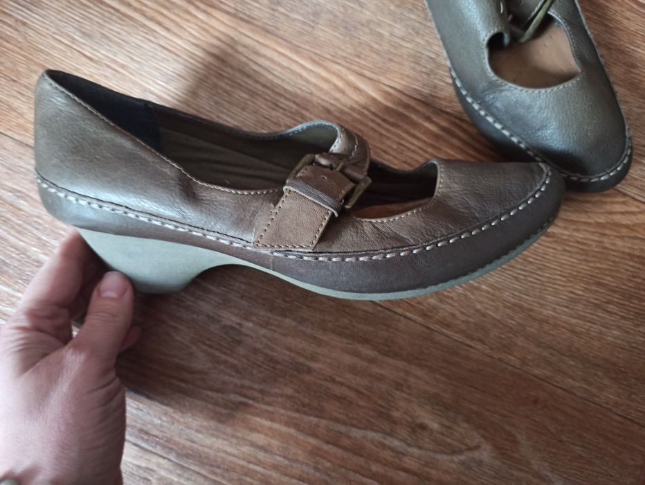 Жіночі туфлі Clarks