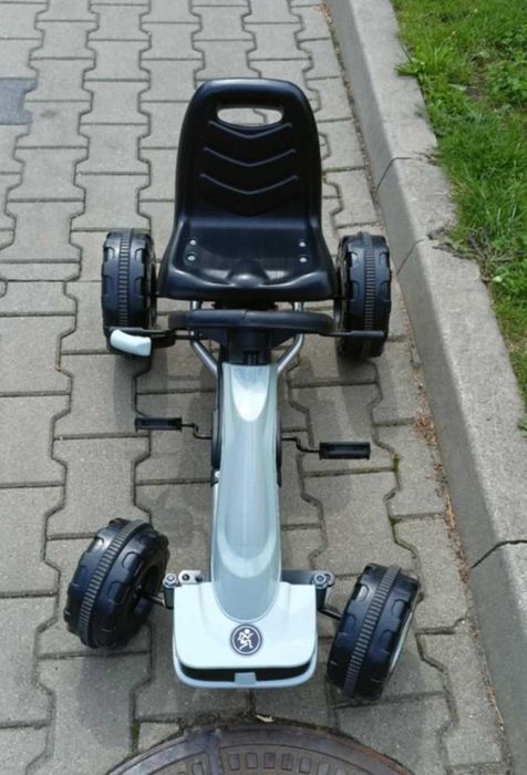 Jeździk Autko Gokart dla Dzieci Na Pedaly Mały Bezpieczna Konstrukcja Pojazd Samochód
