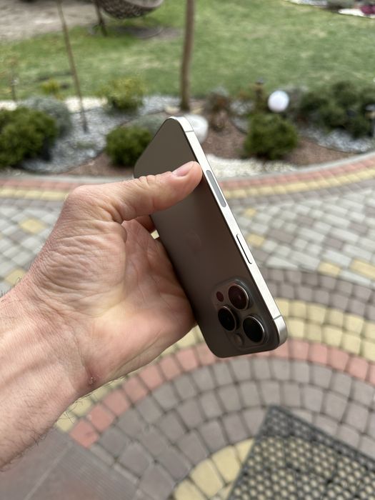 Iphone 15 pro 256 gb