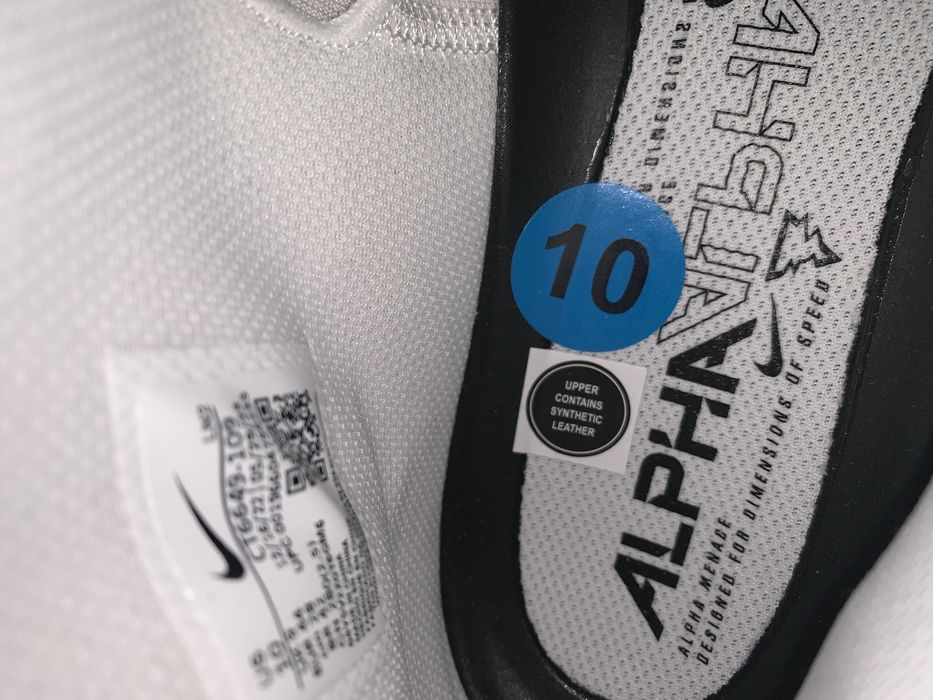 бутсы Nike Alpha