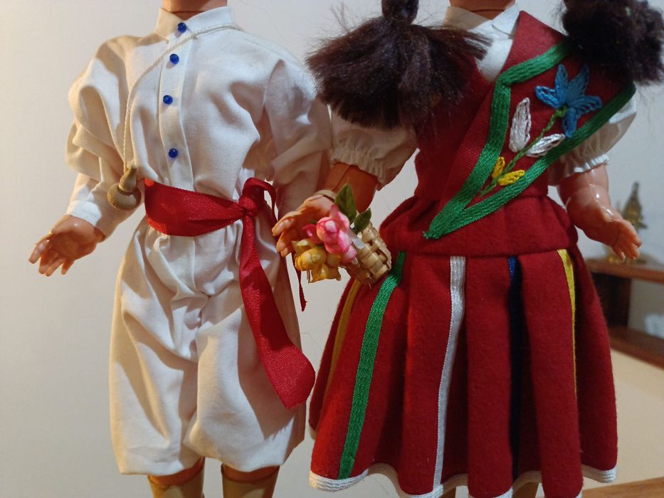 Casal de bonecos da Madeira antigos