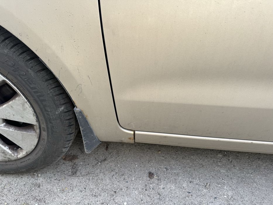 Продам автомобіль KIA RIO 3